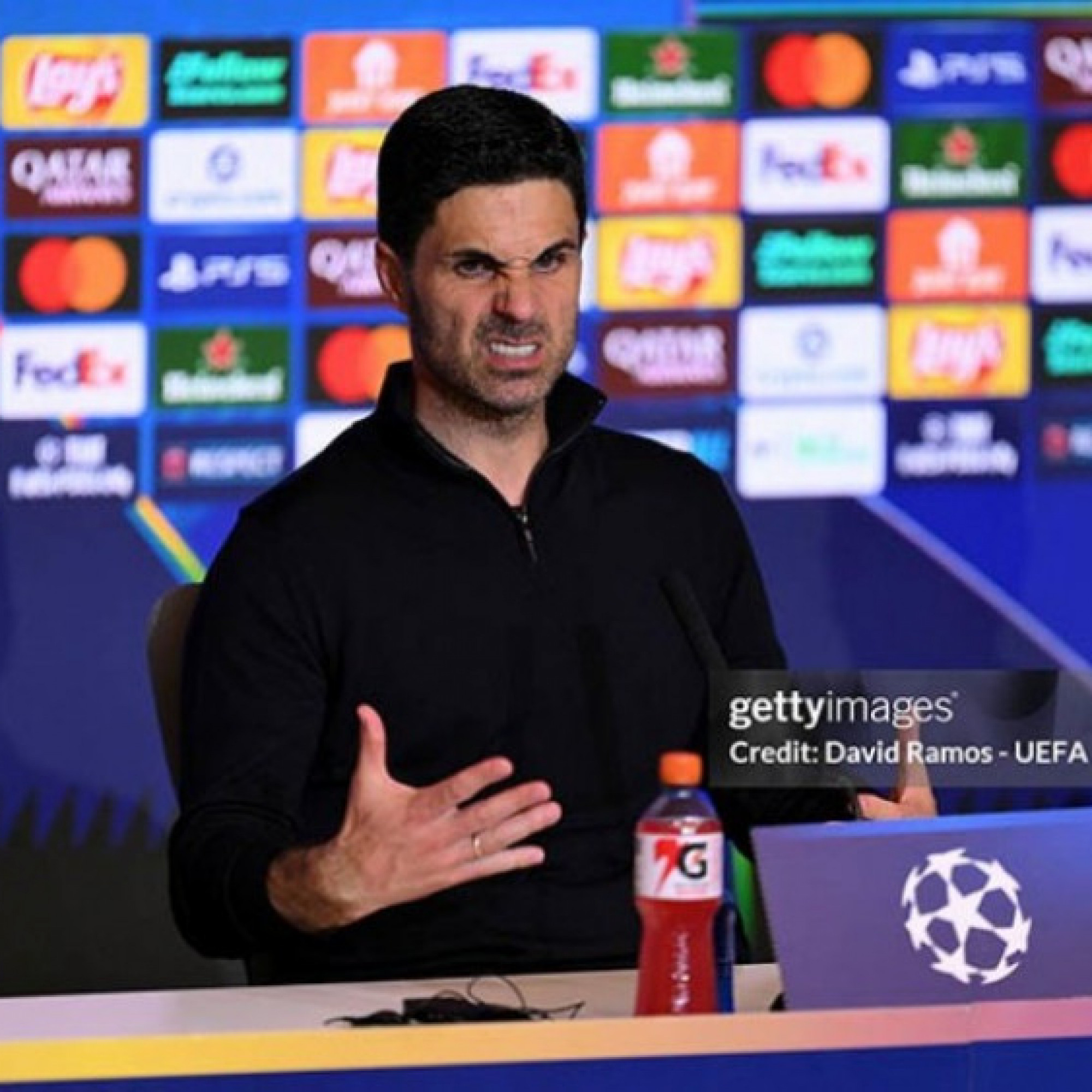  - Arteta phẫn nộ vì Arsenal bị tước phạt đền: "Tôi rất thất vọng với trọng tài"