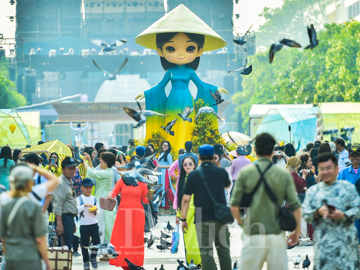 Thành phố Hồ Chí Minh: Từ biểu tượng thống nhất đến động lực phát triển - 5