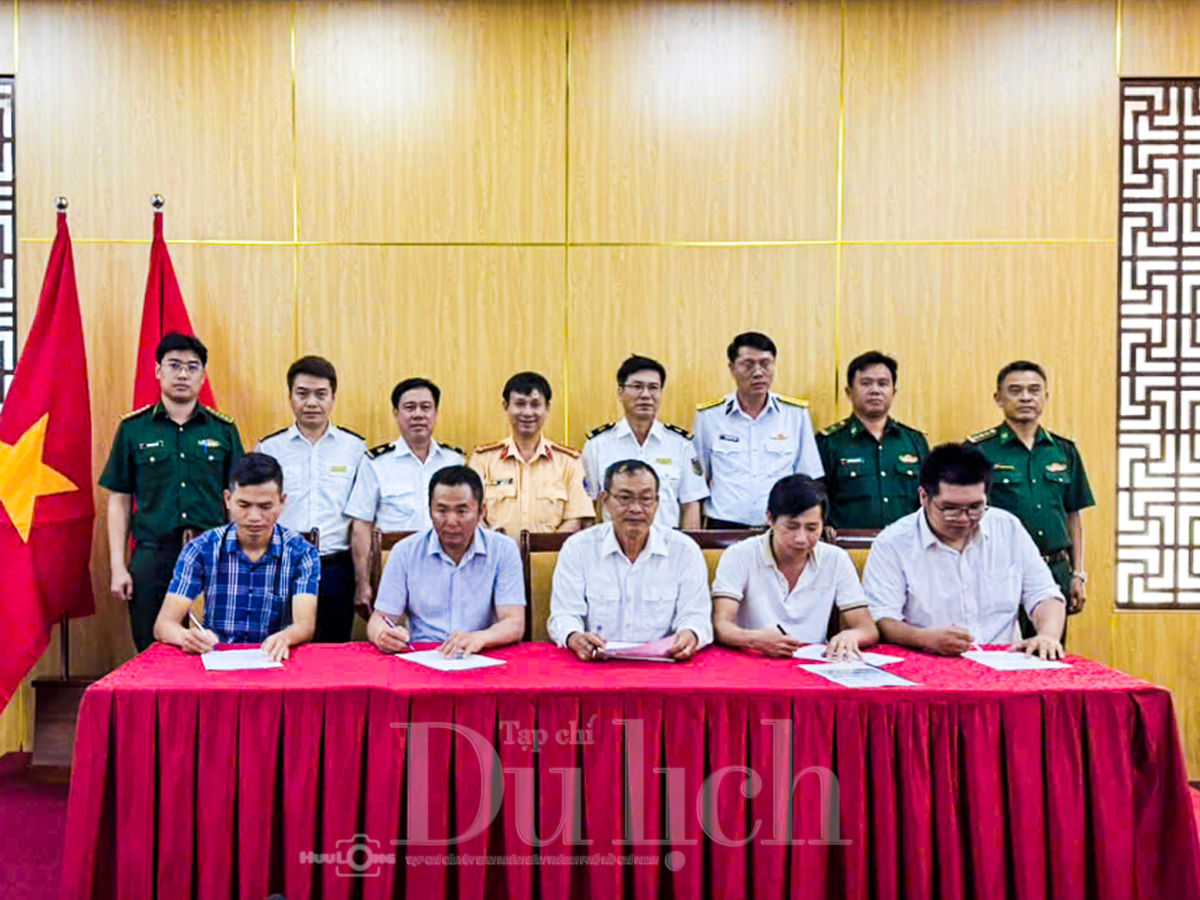 Du lịch sông nước TP.HCM ‘nóng’ hơn bao giờ hết: Cẩn thận không bao giờ thừa! - 8