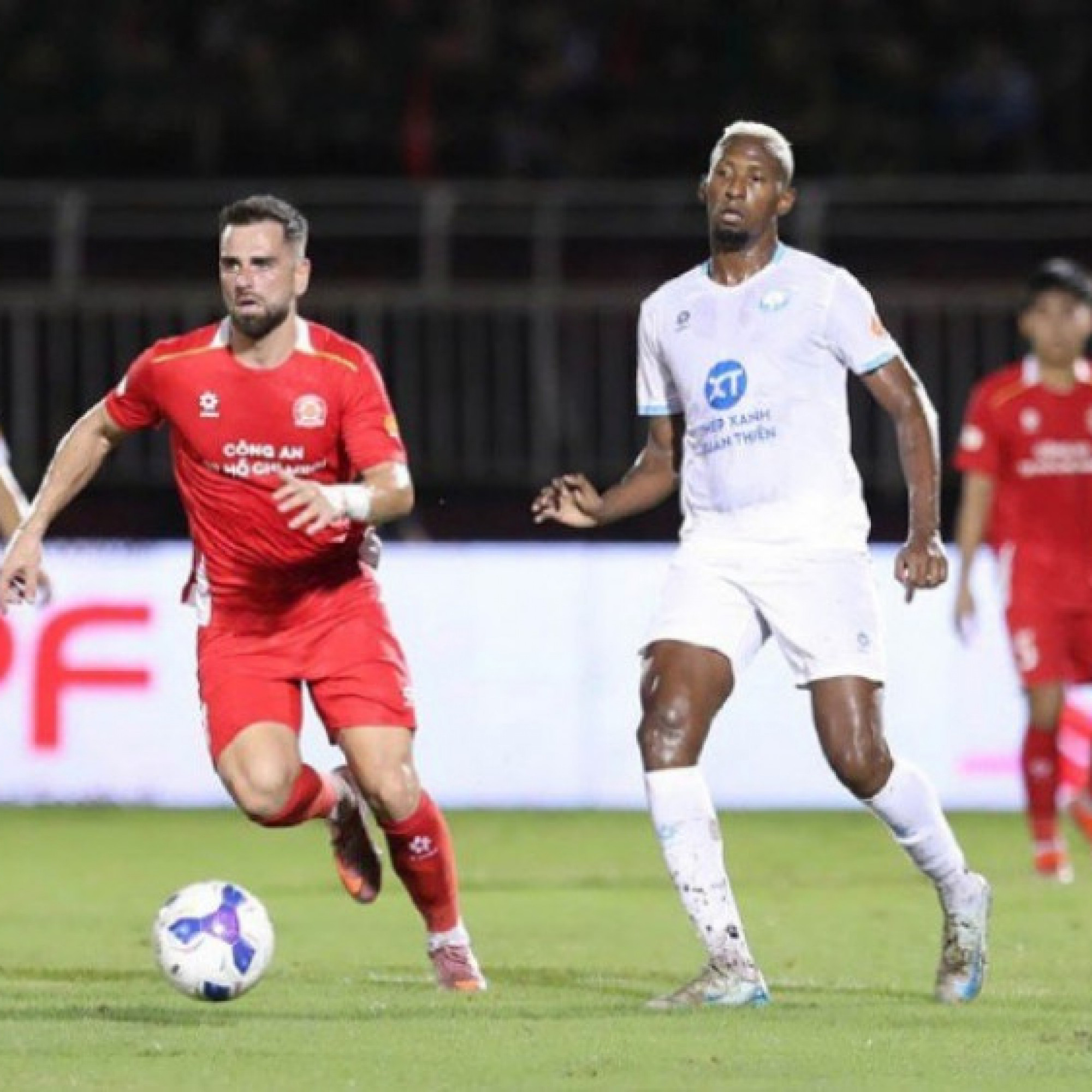  - Trực tiếp bóng đá Nam Định - CA TP.HCM: Khởi đầu hấp dẫn (V-League)