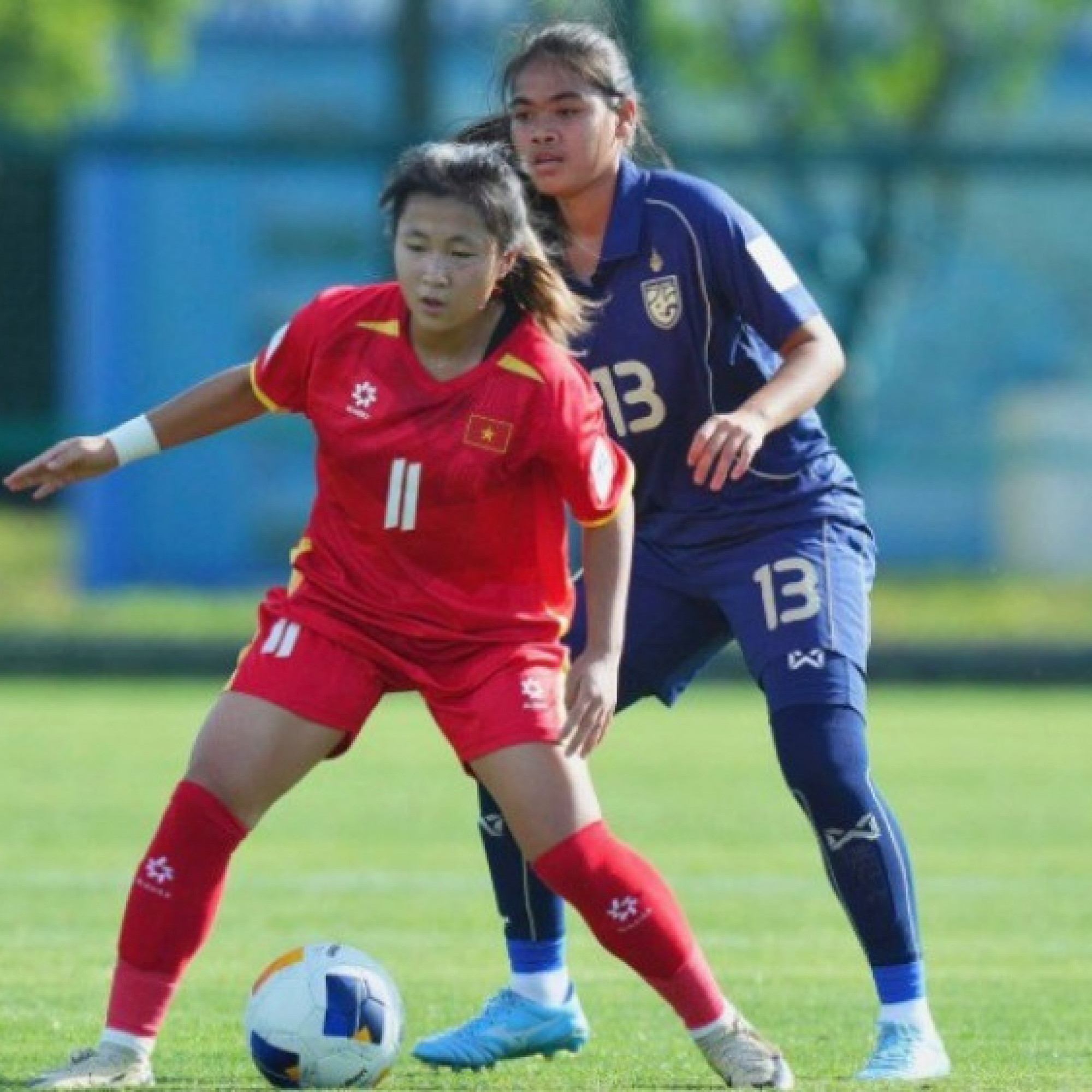  - Video bóng đá nữ U17 Thái Lan - U17 Việt Nam: Siêu phẩm đá phạt, rượt đuổi hấp dẫn (Giải châu Á)