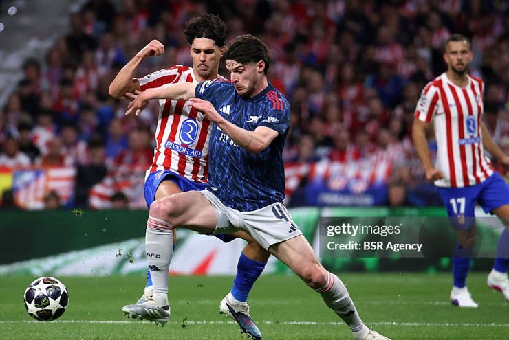 Arsenal gặp họa với Rice, nguy cơ bị treo giò hết phần còn lại Cúp C1 - 1