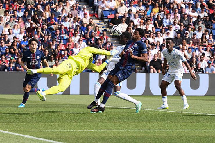 Video bóng đá PSG - Lorient: Dưỡng sức bằng đội hình B (Ligue 1) - 1