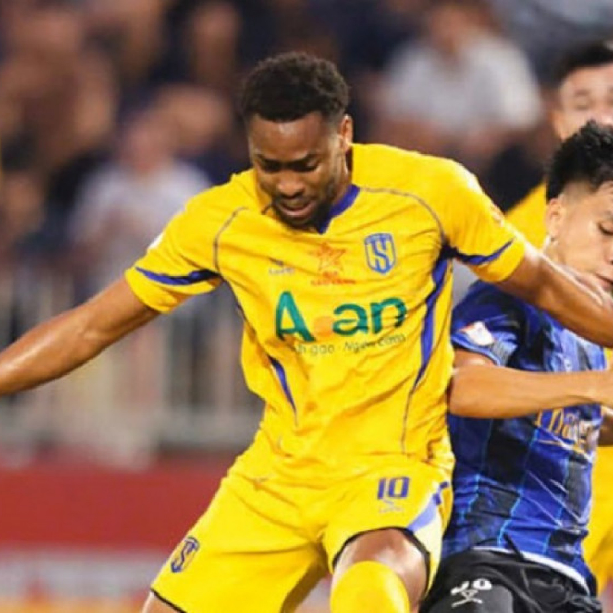  - Video bóng đá SLNA - HAGL: SAO U23 Việt Nam sắm vai người hùng (V-League)