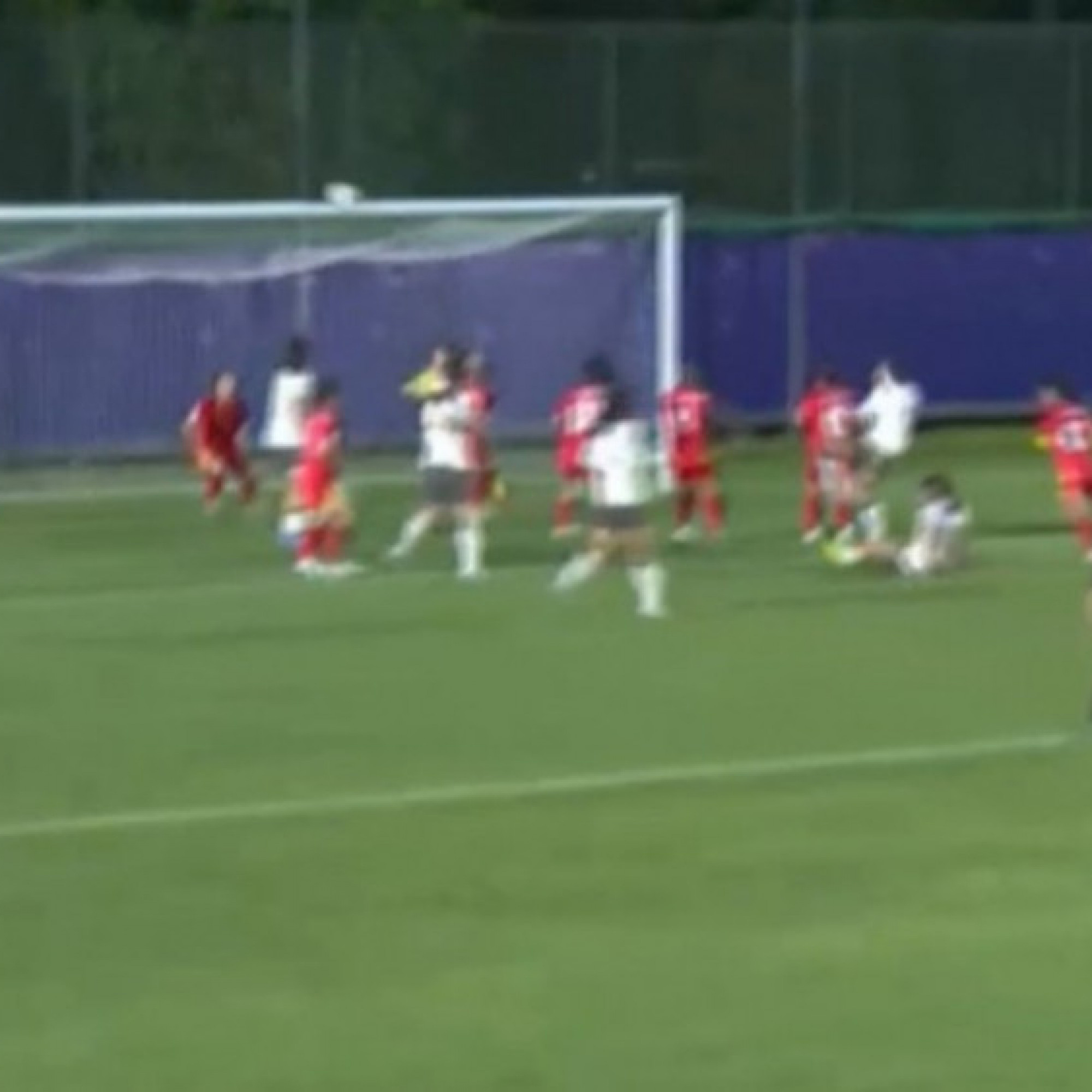  - Video bóng đá nữ U17 Việt Nam - Trung Quốc: Kiên cường chống trả (U17 châu Á)