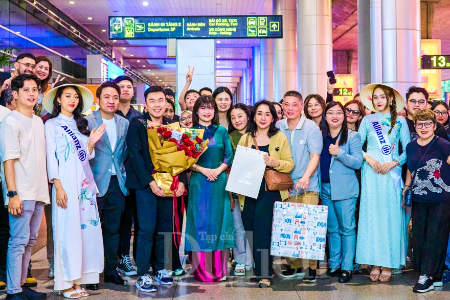 Kỳ nghỉ lễ ‘vàng’, du lịch TP.HCM đạt kỉ lục gần 2 triệu lượt khách, thu về 8.700 tỷ đồng - 9