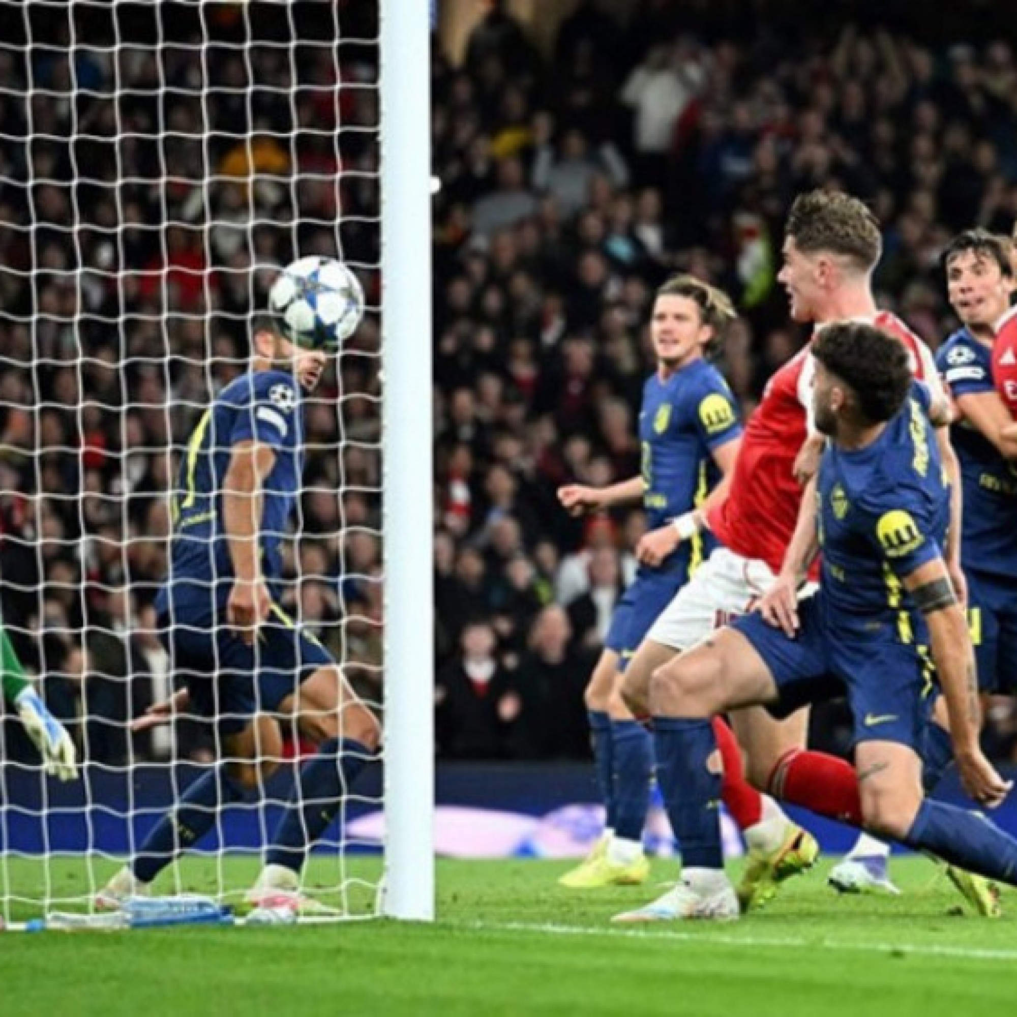  - Arsenal dùng "chiến thuật hắc ám" đấu Atletico, HLV Arteta có 2 quân bài chiến lược