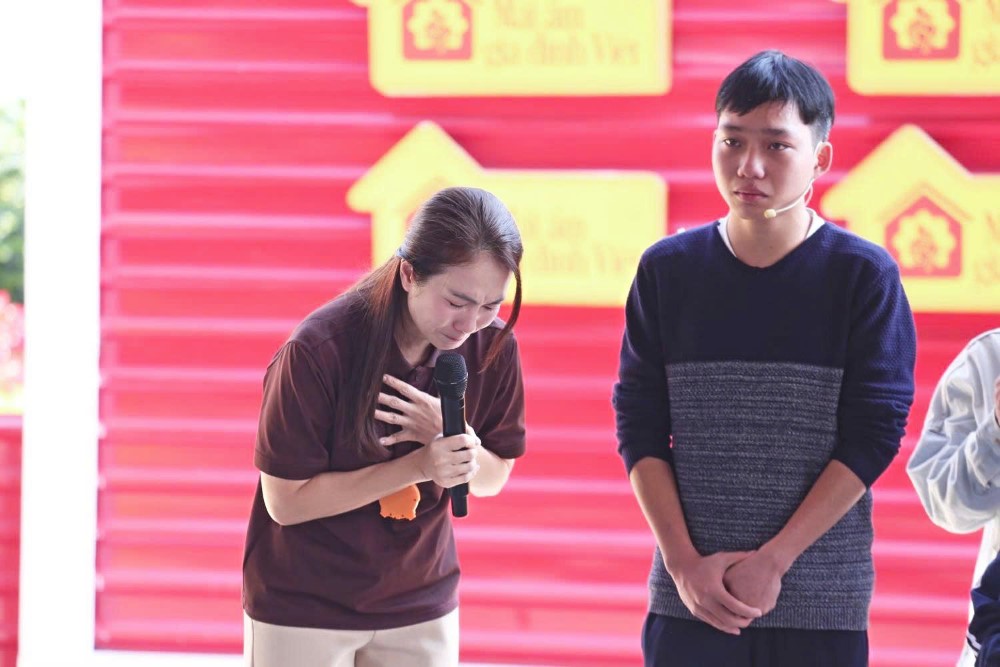 MC Thanh Thảo và hành trình “giữ lửa cảm xúc” cùng chương trình Mái ấm gia đình Việt - 7