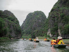  - Du lịch Ninh Bình bùng nổ, dẫn đầu cả nước nhờ chiến lược du lịch di sản