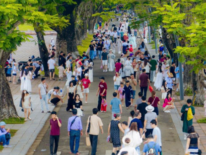  - Sau kỳ nghỉ lễ, Huế trân trọng cảm ơn du khách đã lựa chọn điểm đến