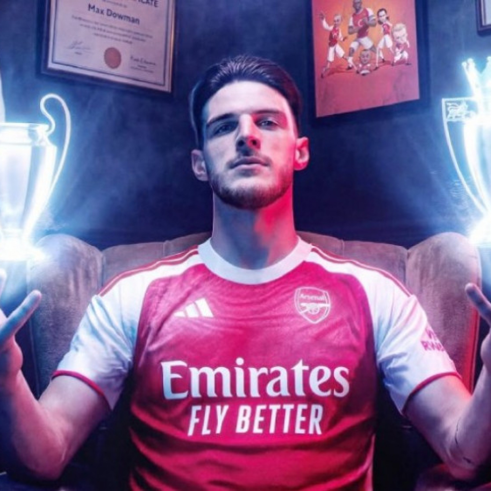  - Arsenal nâng tầm vị thế sau chiến tích Cúp C1, Ngoại hạng Anh xứng danh số 1 (Clip 1 phút)