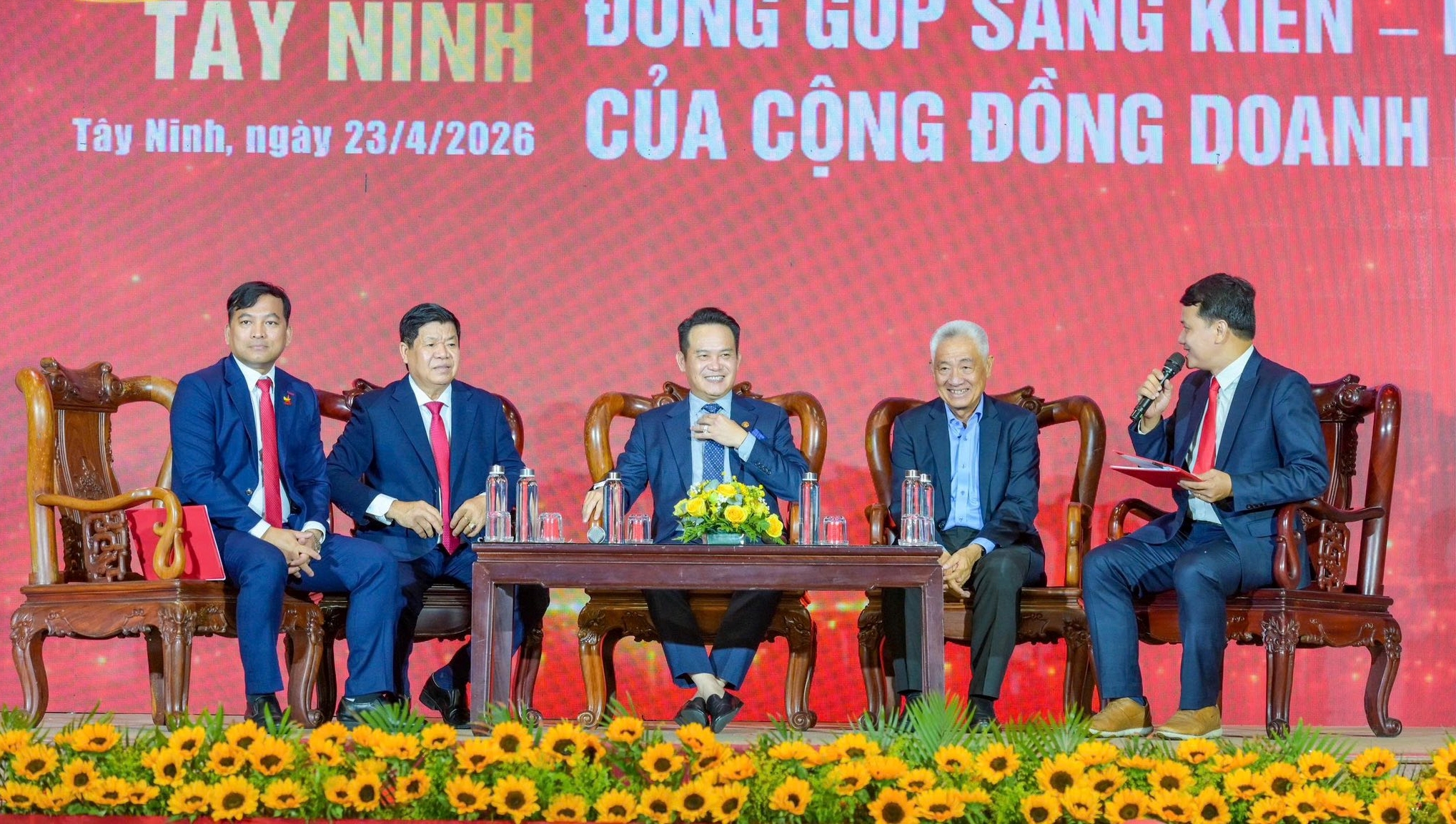 but pha du lich viet nam trong ky nguyen moi: nhin tu thuc tien tp.hcm - 3
