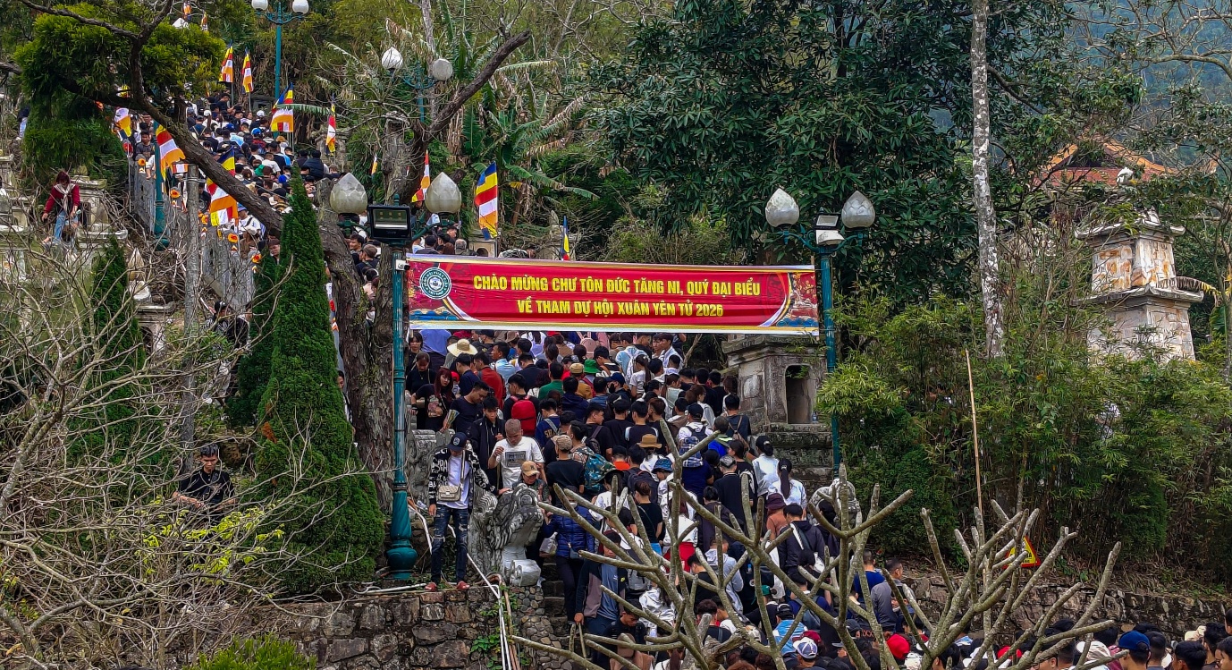 quang ninh cu the hoa nghi quyet xiv cua dang - 1