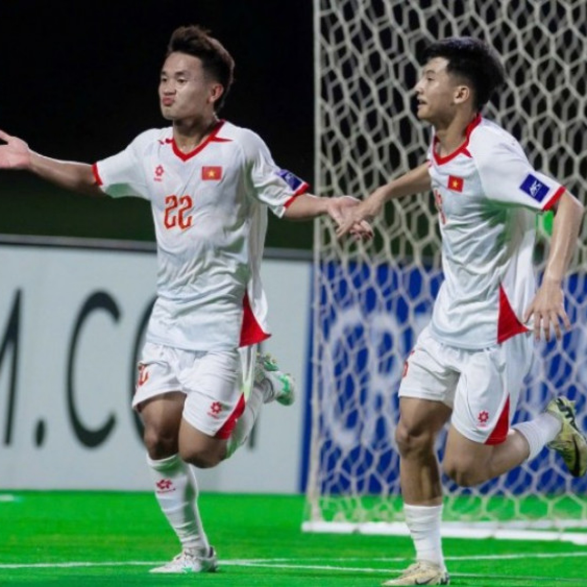  - Hàn Quốc sảy chân, U17 Việt Nam ngạo nghễ chiếm ngôi đầu bảng ở U17 châu Á