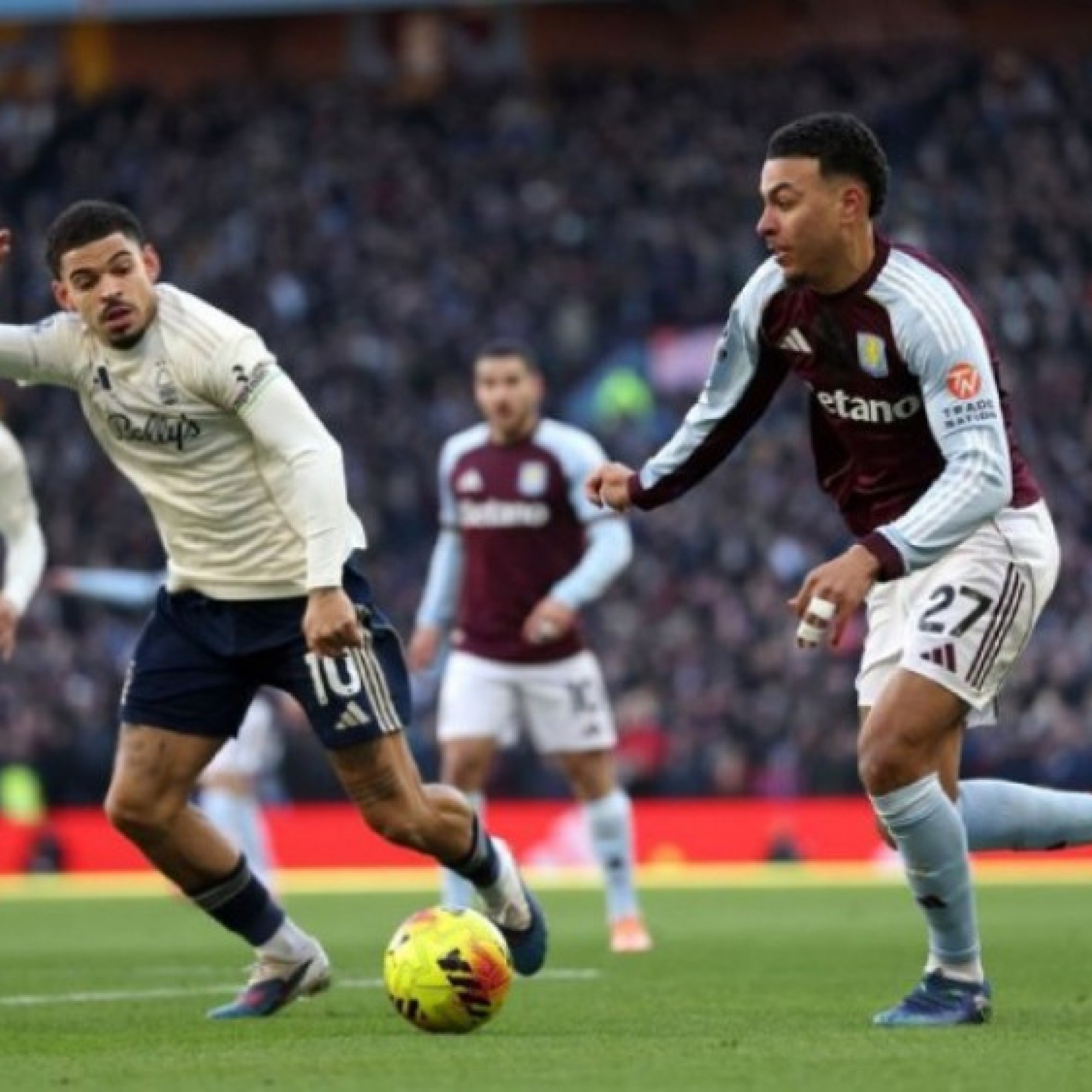  - Trực tiếp bóng đá Aston Villa - Nottingham Forest: Cuộc chiến một mất một còn (Europa League)