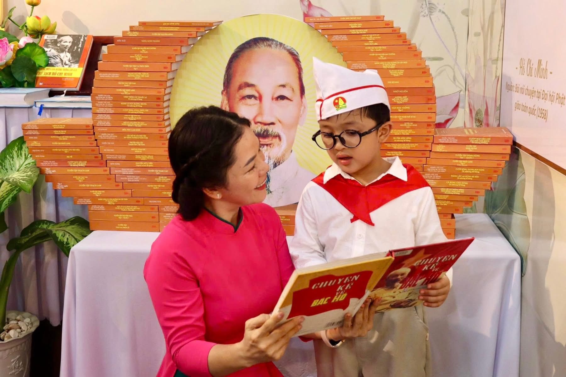 Không gian văn hóa Hồ Chí Minh lan tỏa từ doanh nghiệp đến cơ sở tôn giáo - 7