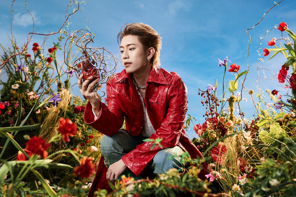 Thái Lê Minh Hiếu debut với MV “Rơi vào tình yêu”, theo đuổi hình tượng nghệ sĩ đa năng - 1