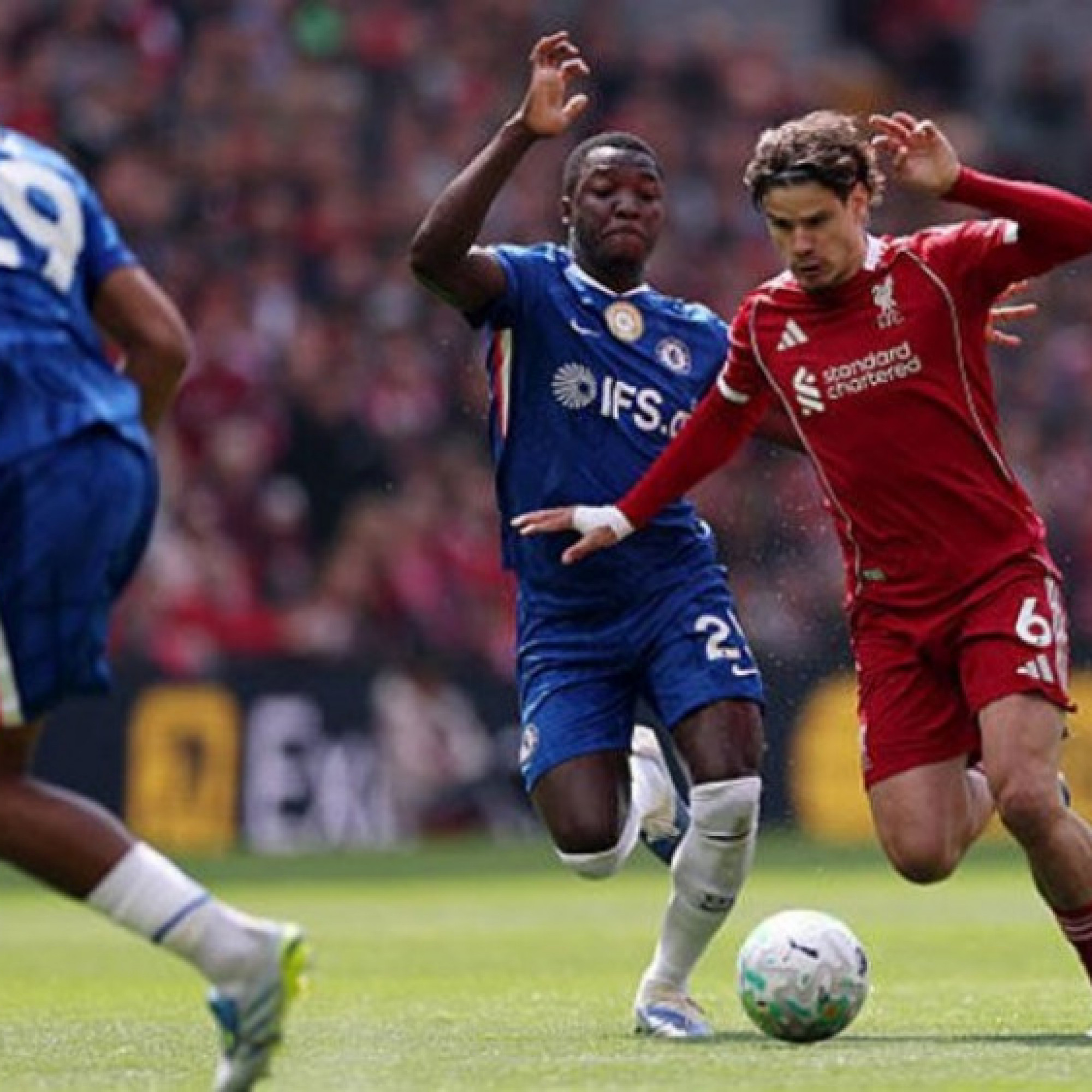  - Video bóng đá Liverpool - Chelsea: 6 phút đã có bàn, pha gỡ hòa gây sững sờ (Ngoại hạng Anh)