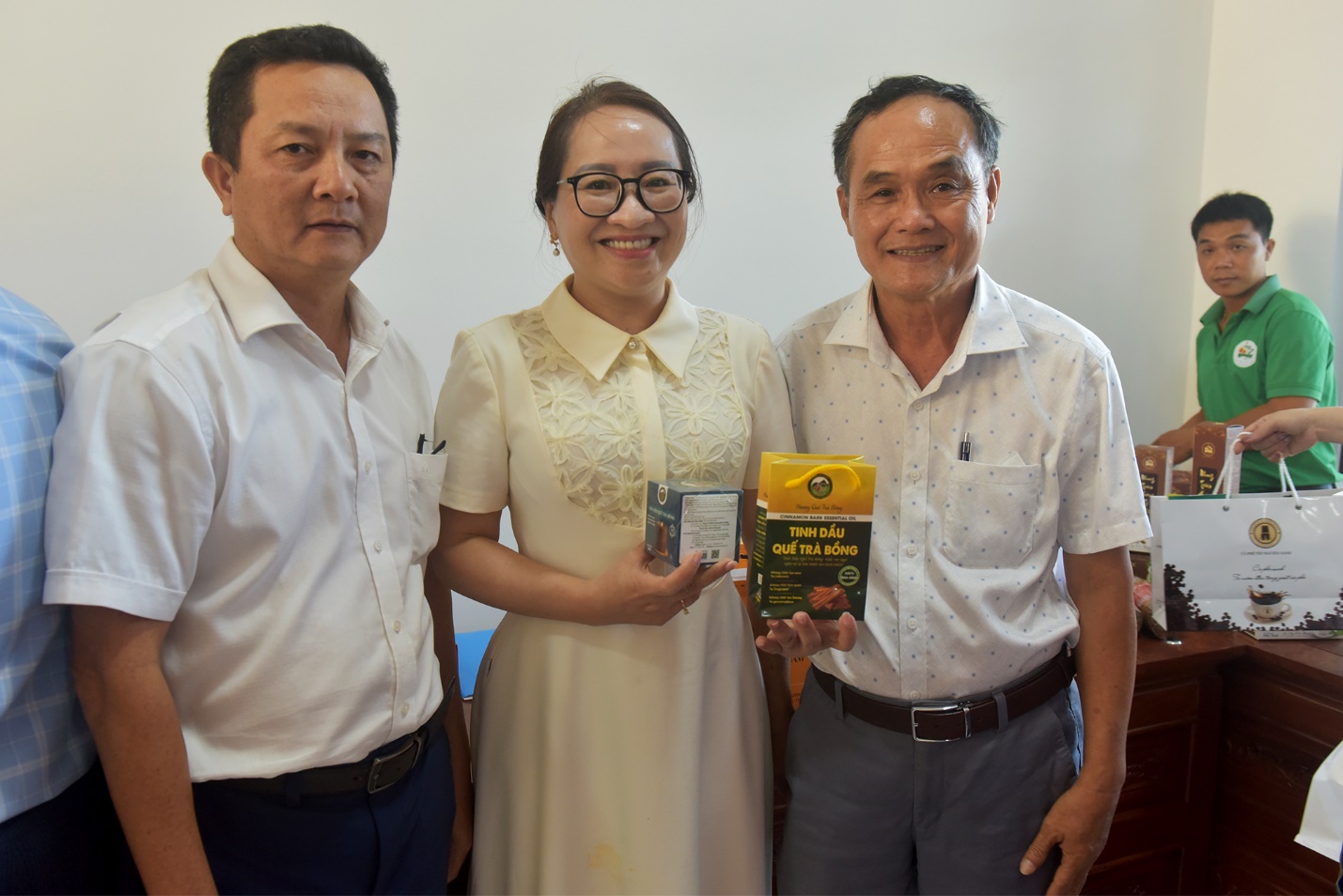 quang ngai ket noi mo rong thi truong tieu thu san pham ocop - 7