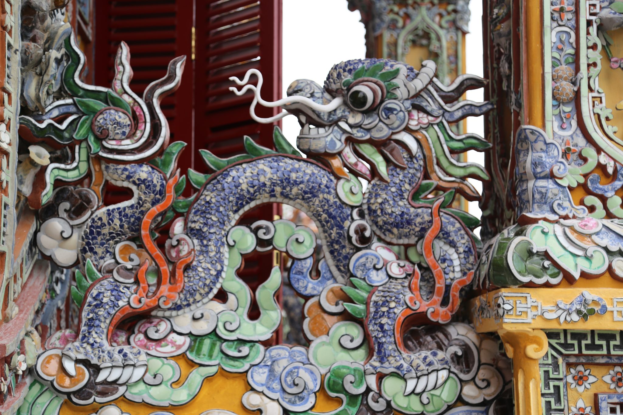 Những mảnh ghép sành sứ cổ kể chuyện lịch sử ở kinh thành xưa - 5