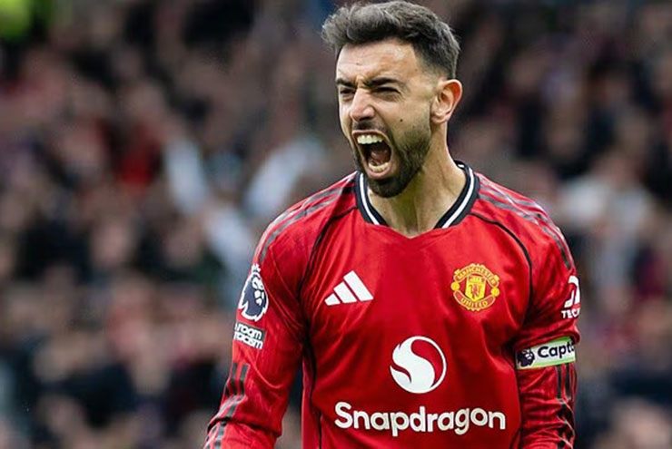 Bruno Fernandes đoạt giải Cầu thủ hay nhất mùa 2025/26, thắng sát sao Declan Rice - 1