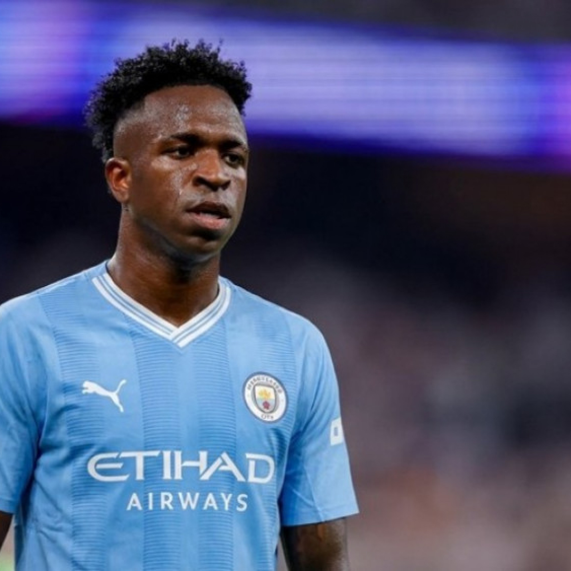  - Man City muốn kích hoạt "siêu bom tấn" Vinicius, Real Madrid đối mặt ác mộng