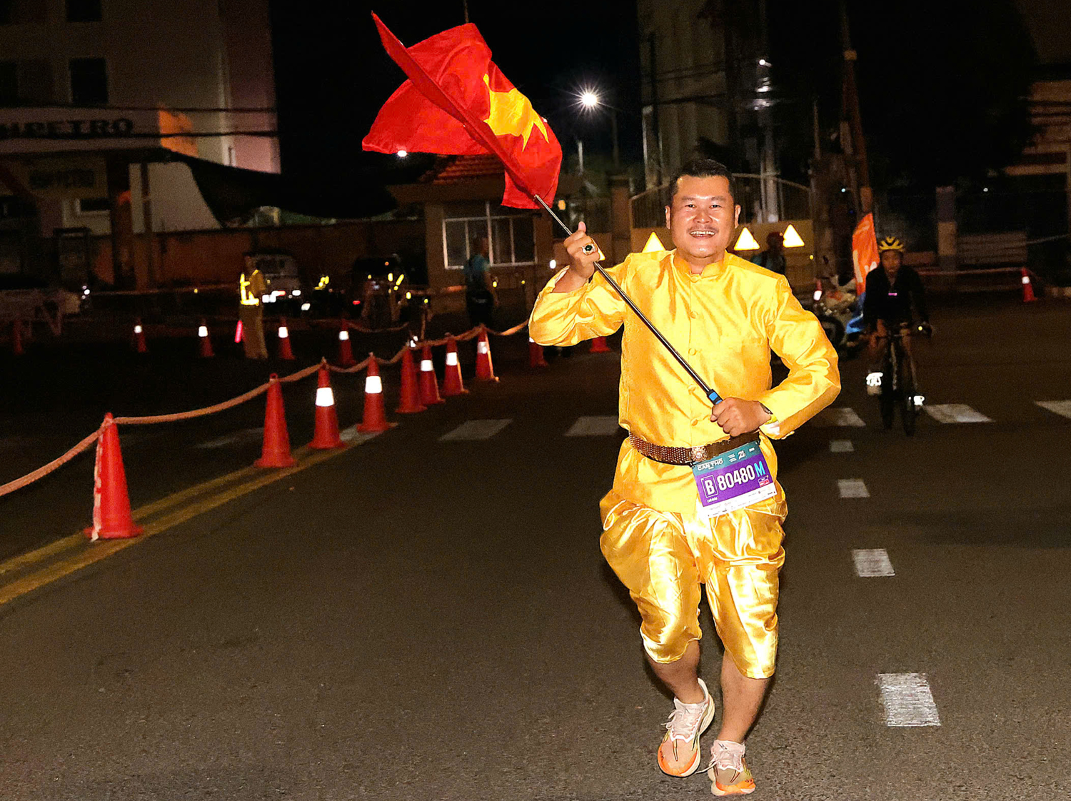 Lãnh đạo thành phố Cần Thơ chạy marathon cùng hàng nghìn runner - 17