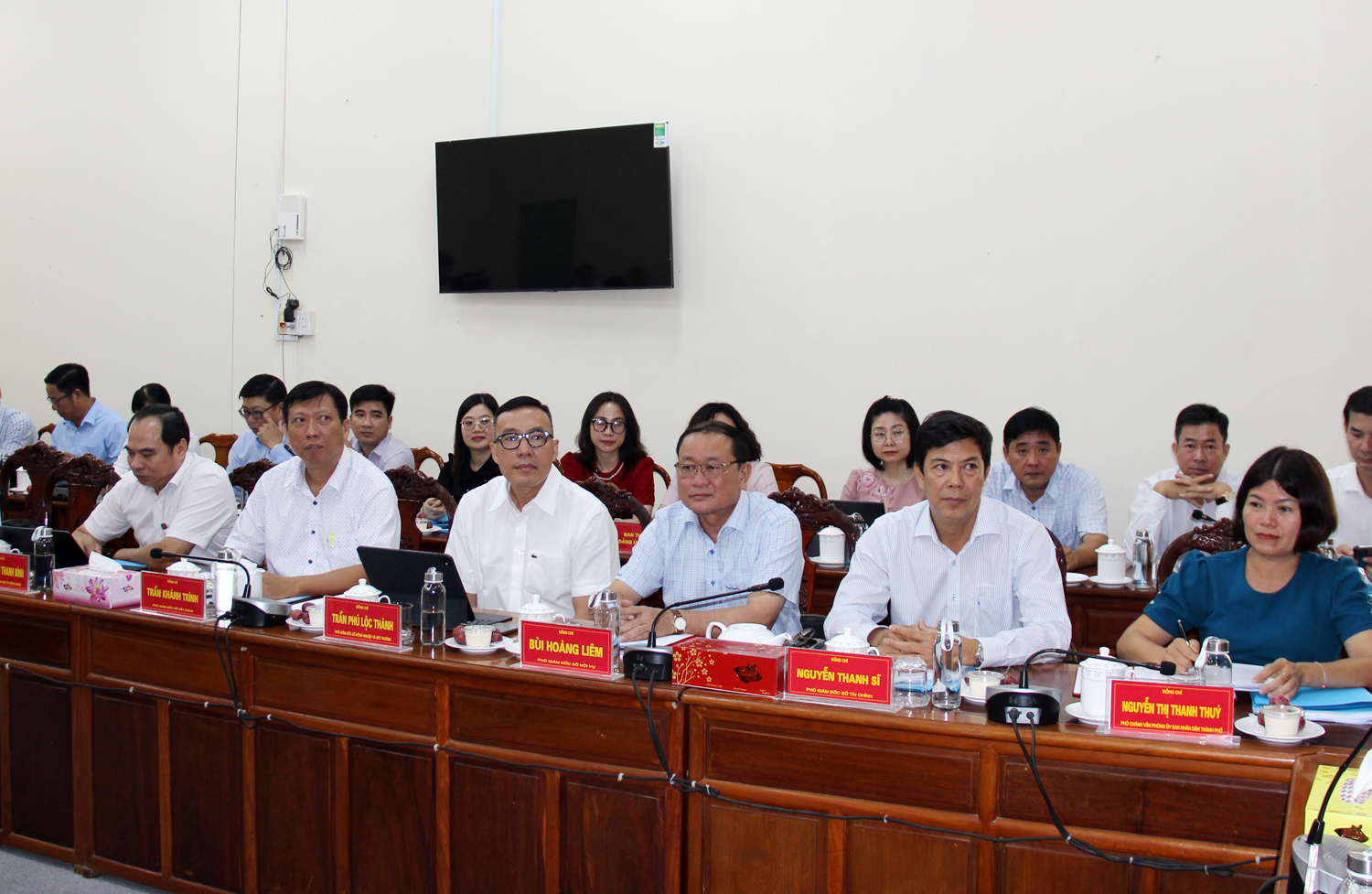 Chủ tịch UBND TP Cần Thơ Trương Cảnh Tuyên làm việc với 3 xã cuối nguồn sông Hậu - 2