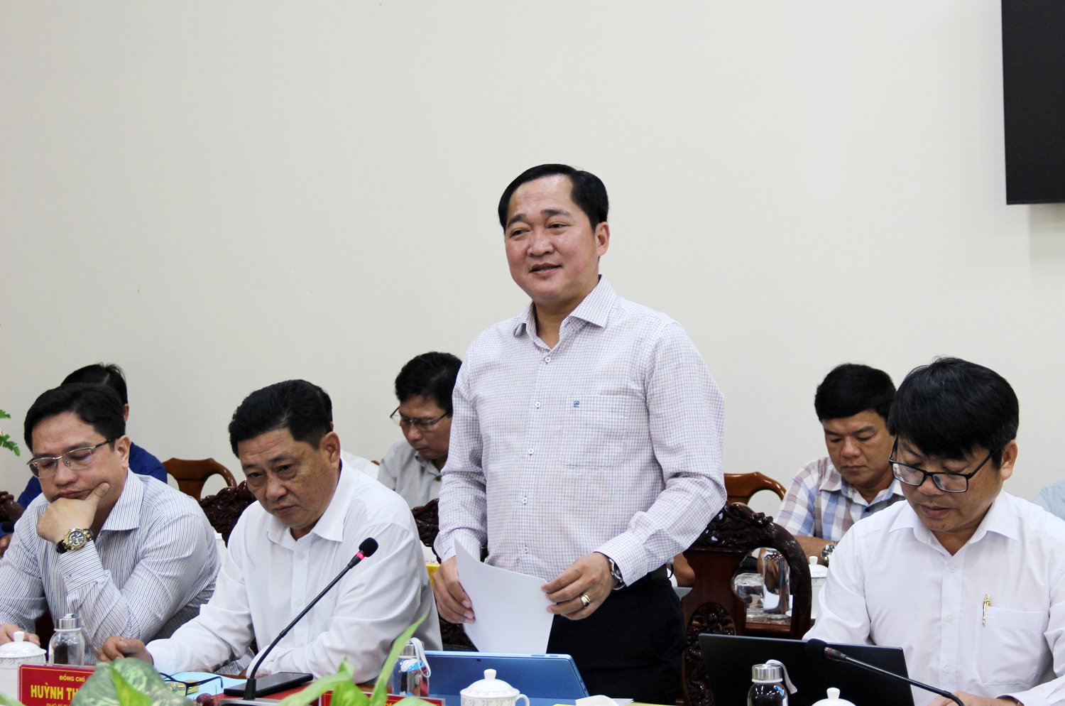 Chủ tịch UBND TP Cần Thơ Trương Cảnh Tuyên làm việc với 3 xã cuối nguồn sông Hậu - 4