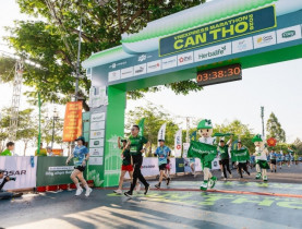  - Lan tỏa vẻ đẹp miền sông nước Tây Đô qua những bước chạy