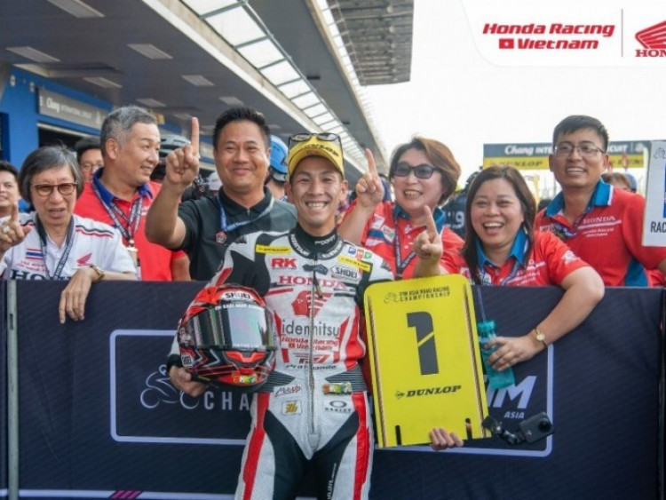 ARRC chặng 2: Honda Racing Vietnam “hâm nóng” bữa tiệc tốc độ tại Chang