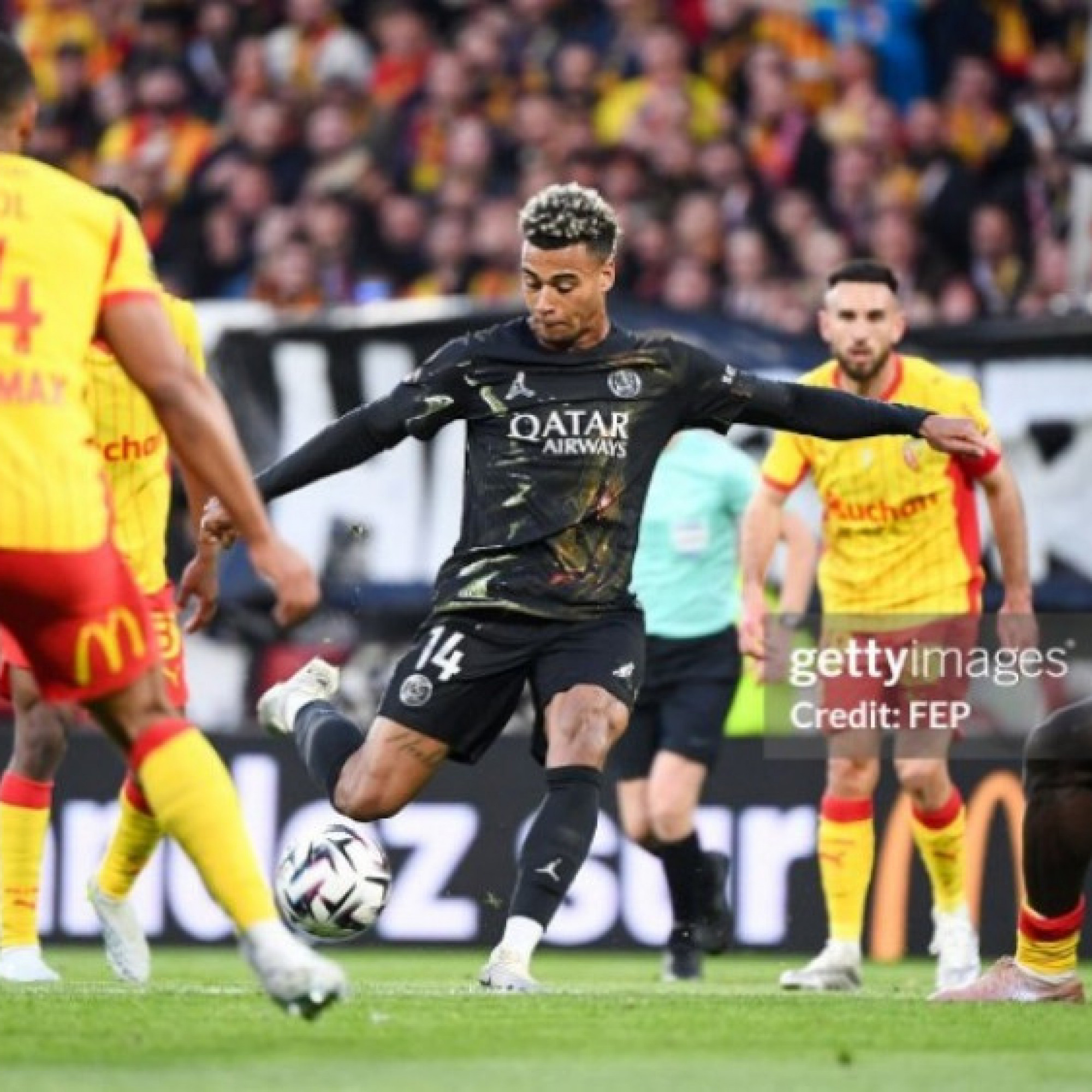  - Video bóng đá Lens – PSG: “Maradona mới” tỏa sáng (Ligue 1)
