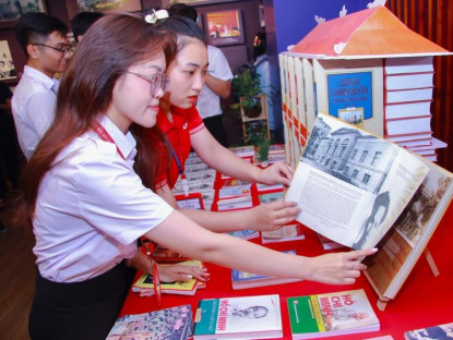 - "Đa giá trị - Đa trải nghiệm": Công thức mới định vị du lịch Không gian văn hóa Hồ Chí Minh