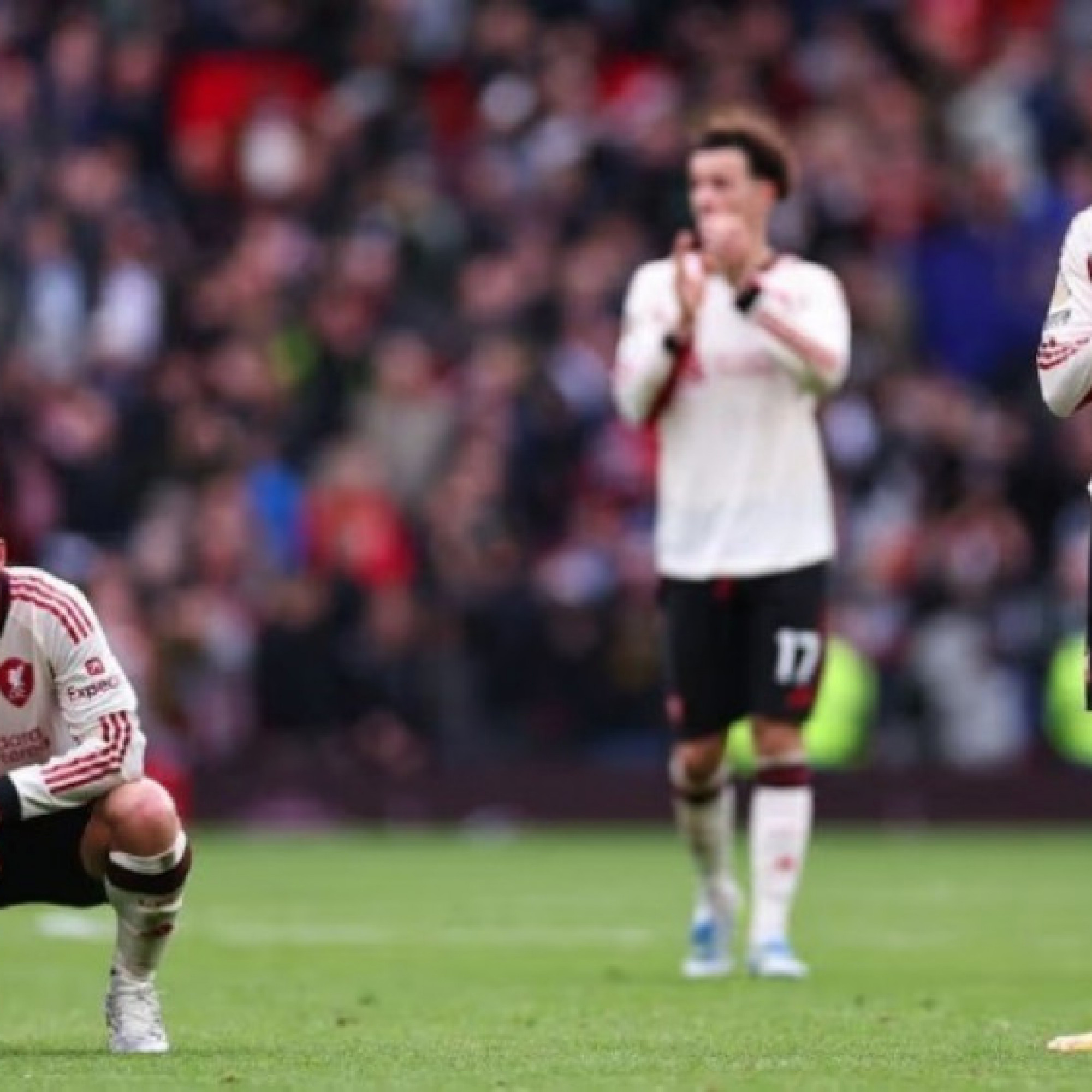  - Liverpool tan nát vì chuyển nhượng sai lầm, nửa tỷ euro tan thành mây khói