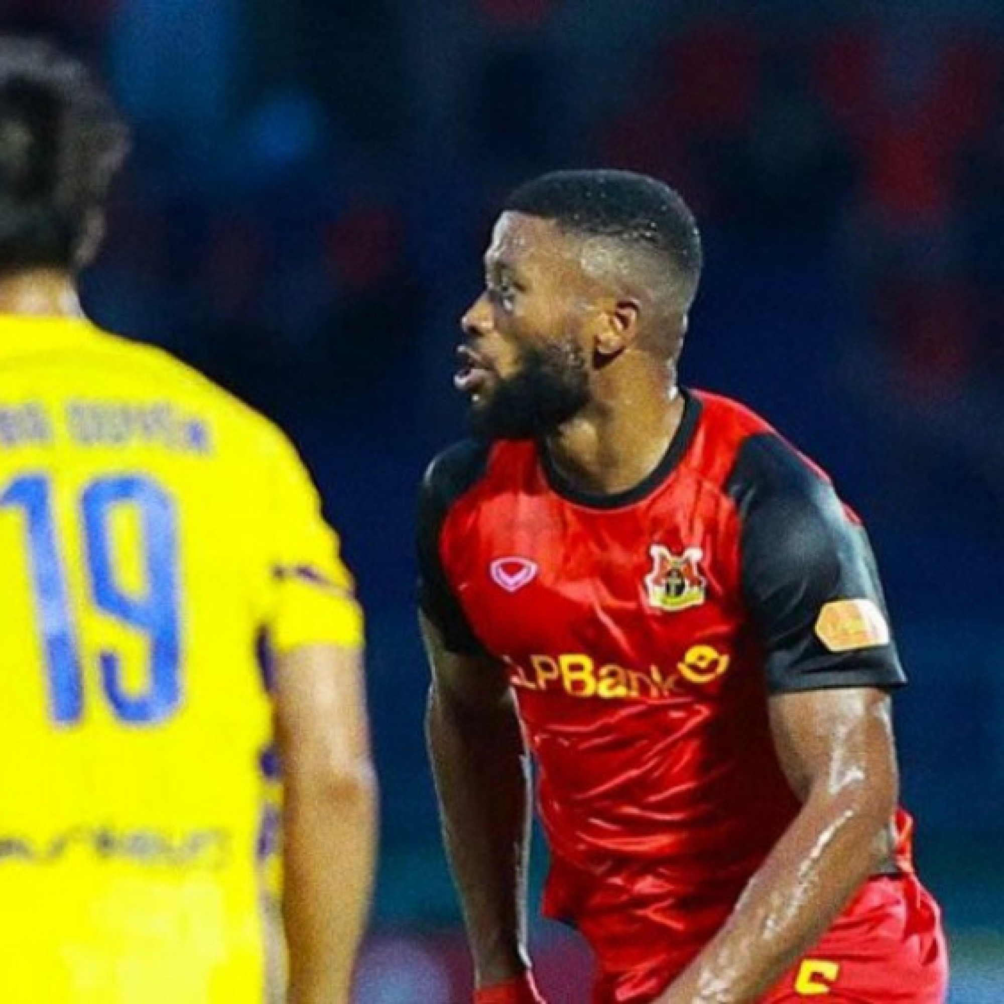  - Video bóng đá SLNA - Ninh Bình: Bước ngoặt penalty, cú đúp thần tốc (V-League)