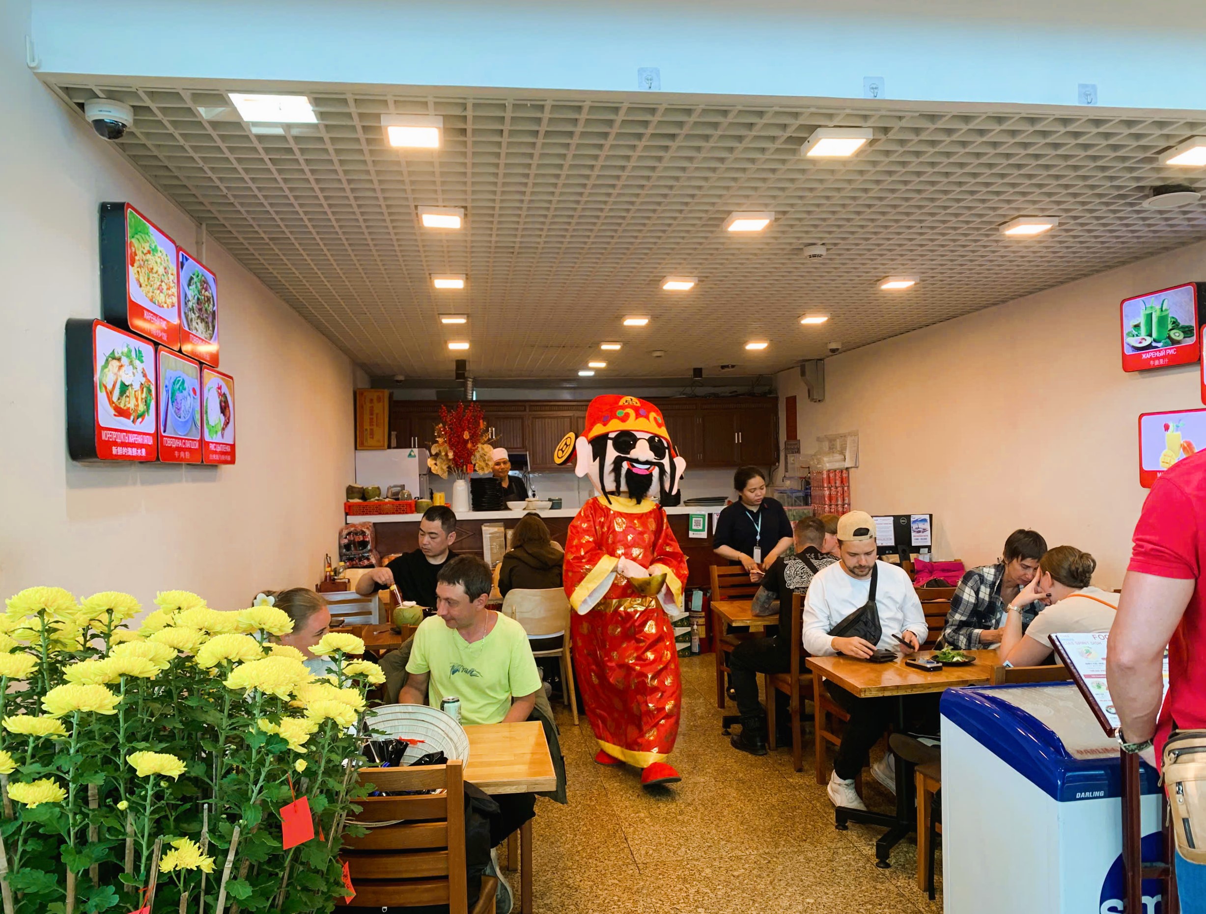 Báo quốc tế: Khánh Hòa trên đường trở thành 'thủ phủ ẩm thực' thế giới - 2