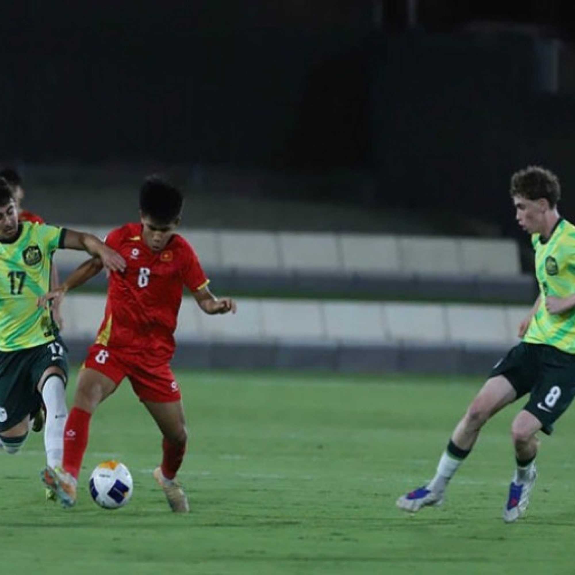  - Bài bình U17 Việt Nam