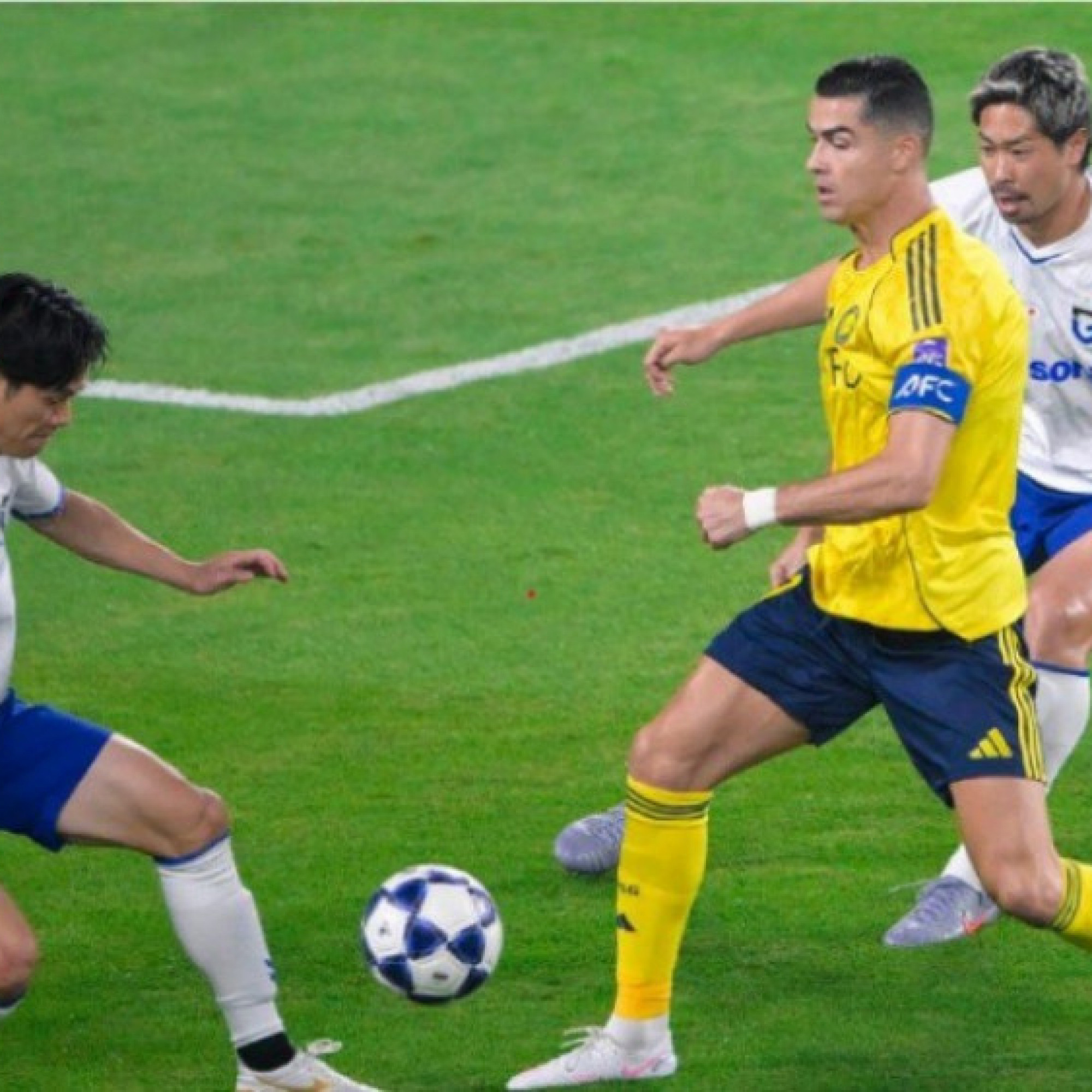  - Kết quả bóng đá Al Nassr - Gamba Osaka: Ronaldo nỗ lực, lần đầu đăng quang (CK Cúp C2 châu Á)