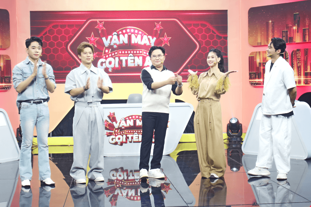 Vận May Gọi Tên Ai? tập 11: Trần Anh Huy thắng lớn 66 triệu đồng tại “Vận May Gọi Tên Ai?” - 1