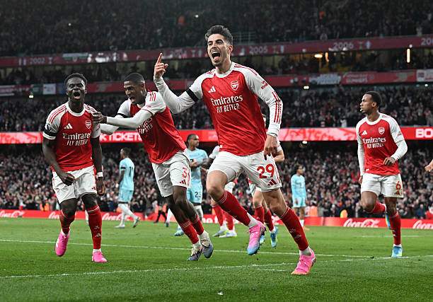 Arsenal tiếp tục thắng tối thiểu, đòn sở trường sẽ hạ gục PSG? - 1