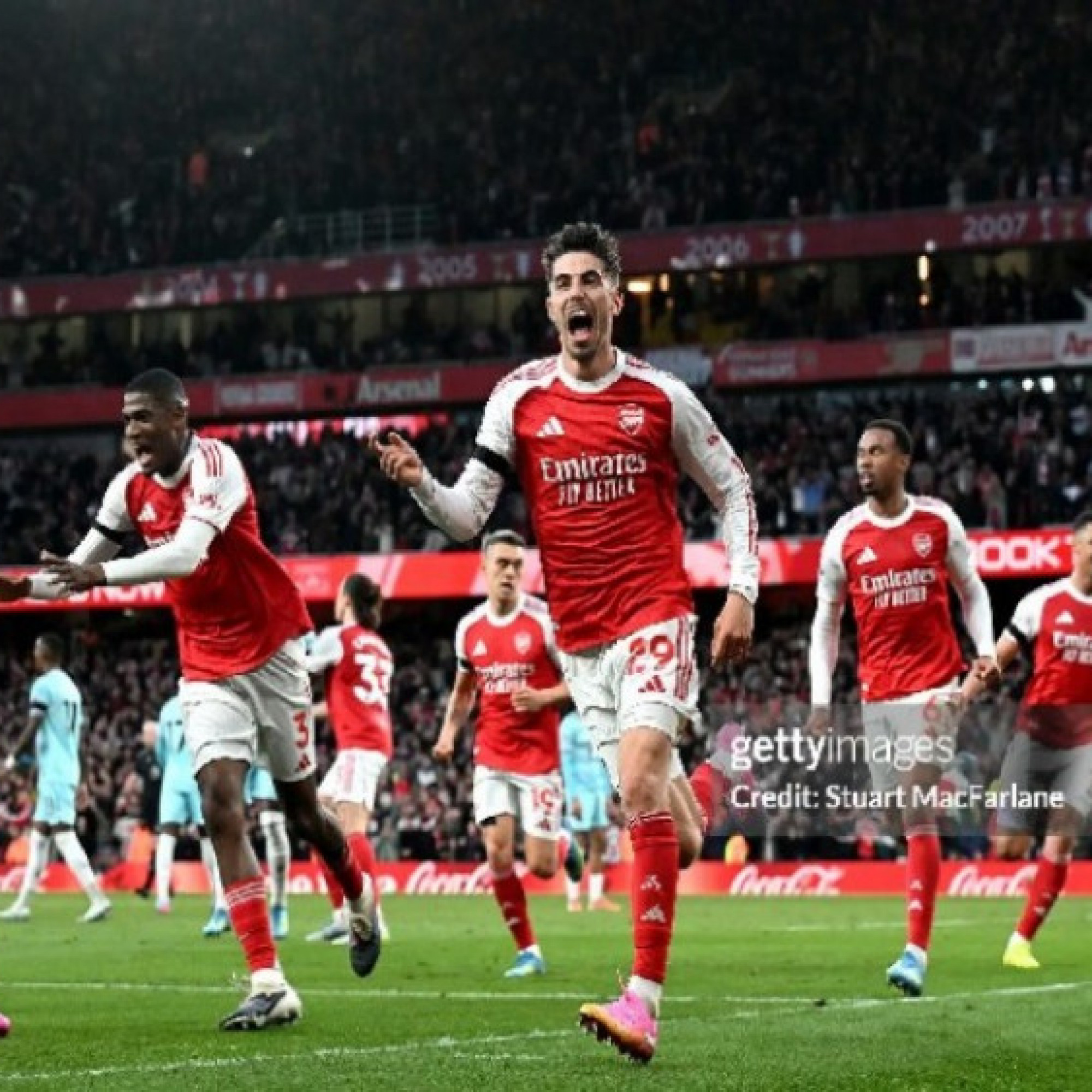 - 5 trận đấu bước ngoặt đưa Arsenal tới chức vô địch Ngoại hạng Anh
