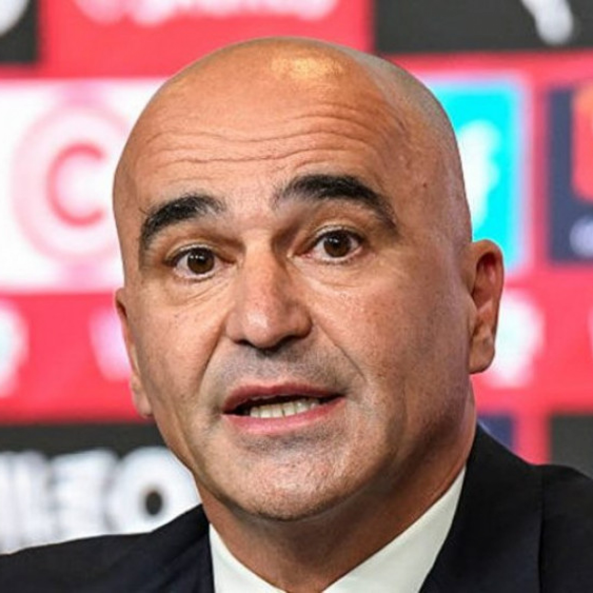  - Tin mới nhất bóng đá sáng 22/5: HLV tuyển Bồ Đào Nha mê tín, nói lý do dễ vô địch World Cup
