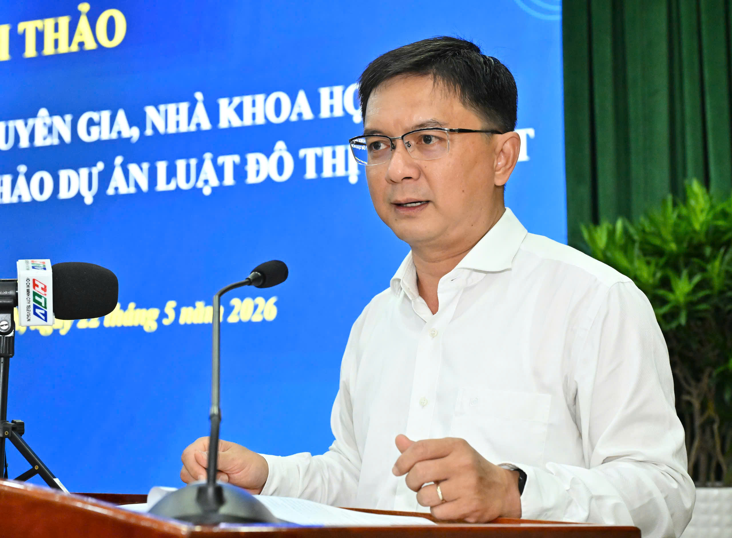 Xây dựng nền tảng pháp lý mới cho siêu đô thị TP.HCM - 1