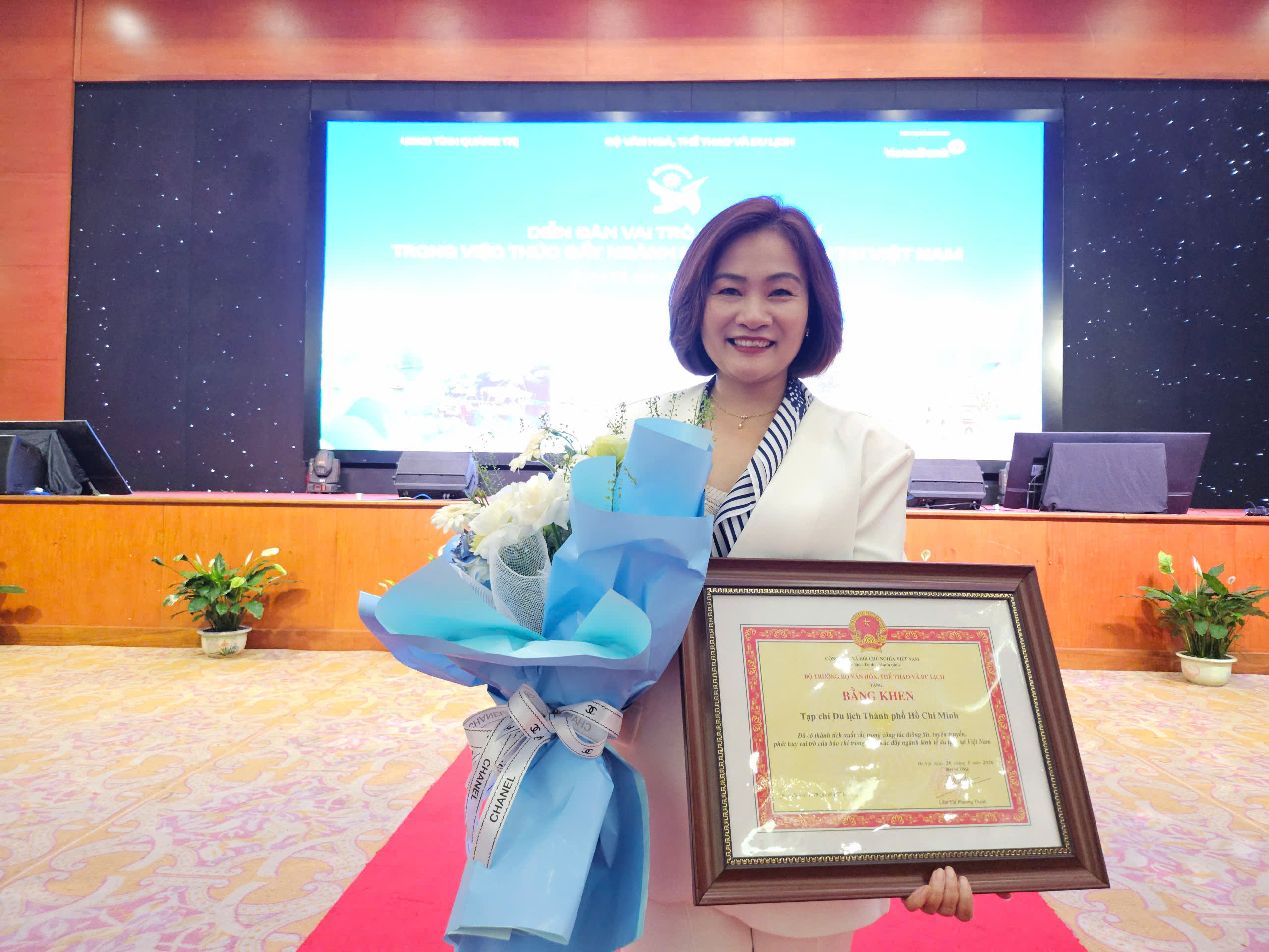 Tạp chí Du lịch TP.HCM nhận bằng khen của Bộ Văn hóa - Thể thao và Du lịch - 3
