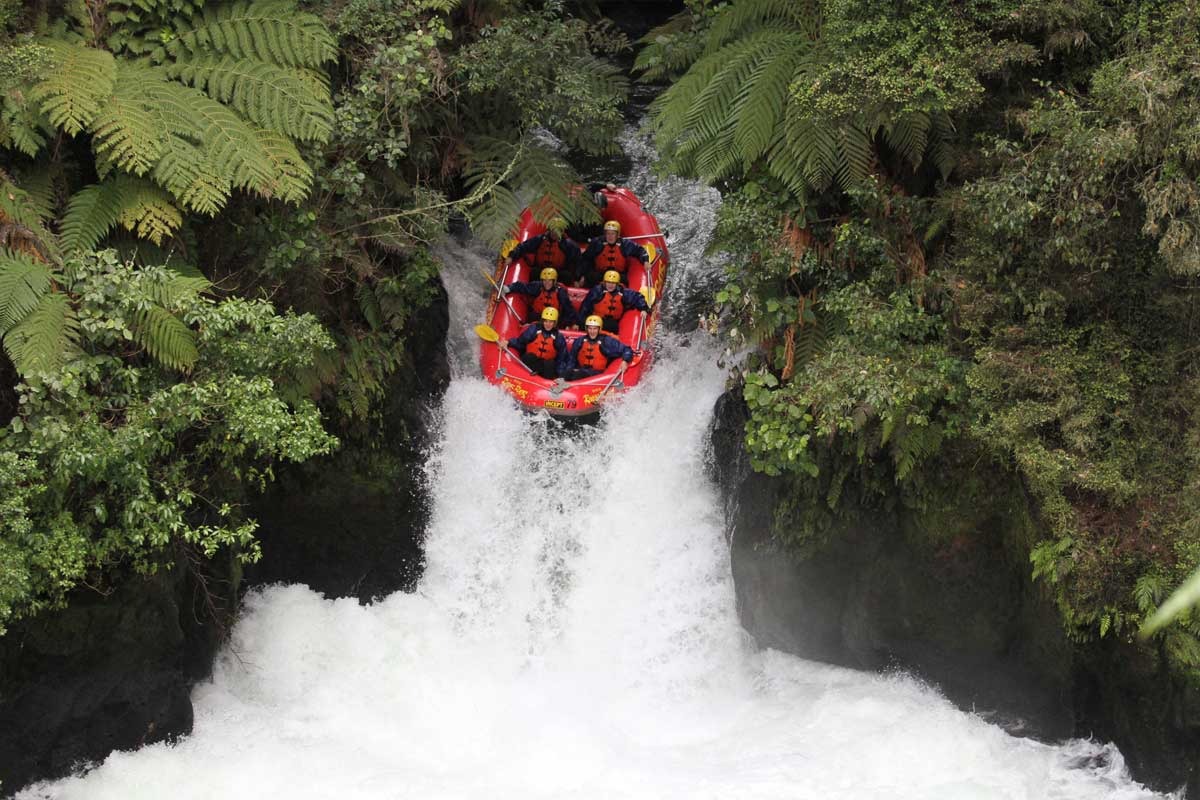 Darecation: Du lịch chữa lành bằng “adrenaline” - 1
