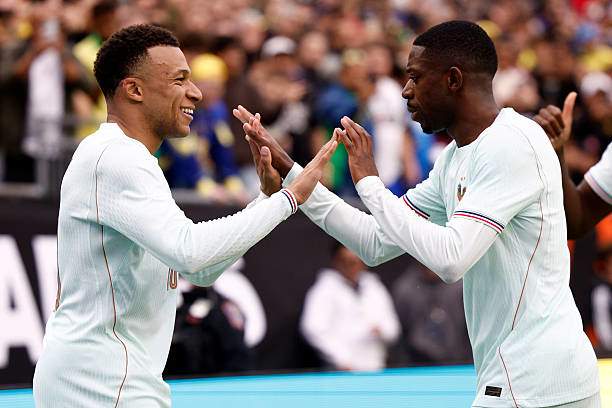 ĐT Pháp chuẩn bị cho World Cup: Dembele bất ngờ ra thông điệp ngầm cảnh báo Mbappe - 2