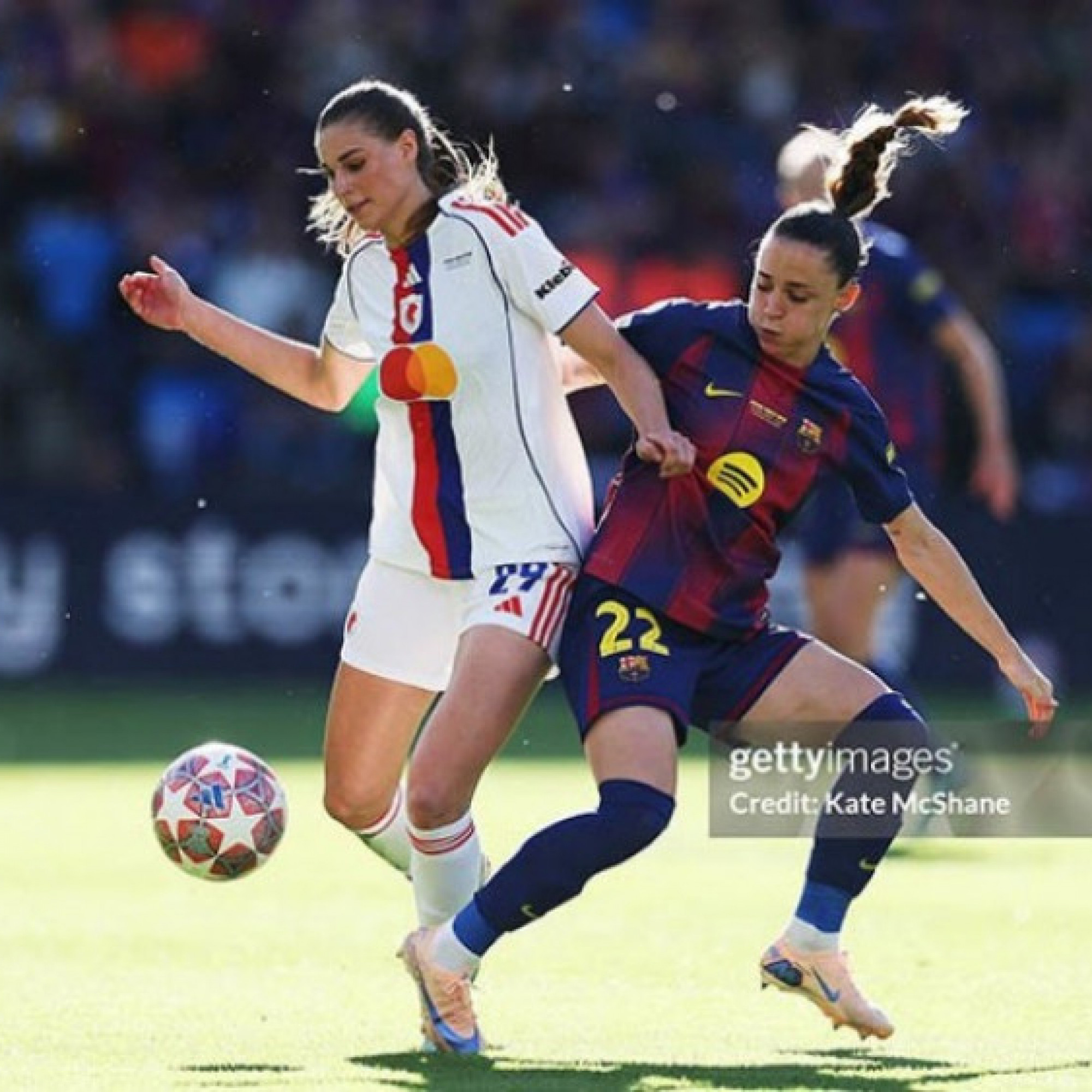  - Video bóng đá nữ Barcelona - Lyon: Đỉnh cao so tài, tiếc nuối bàn thắng hụt (CK cúp C1 nữ)