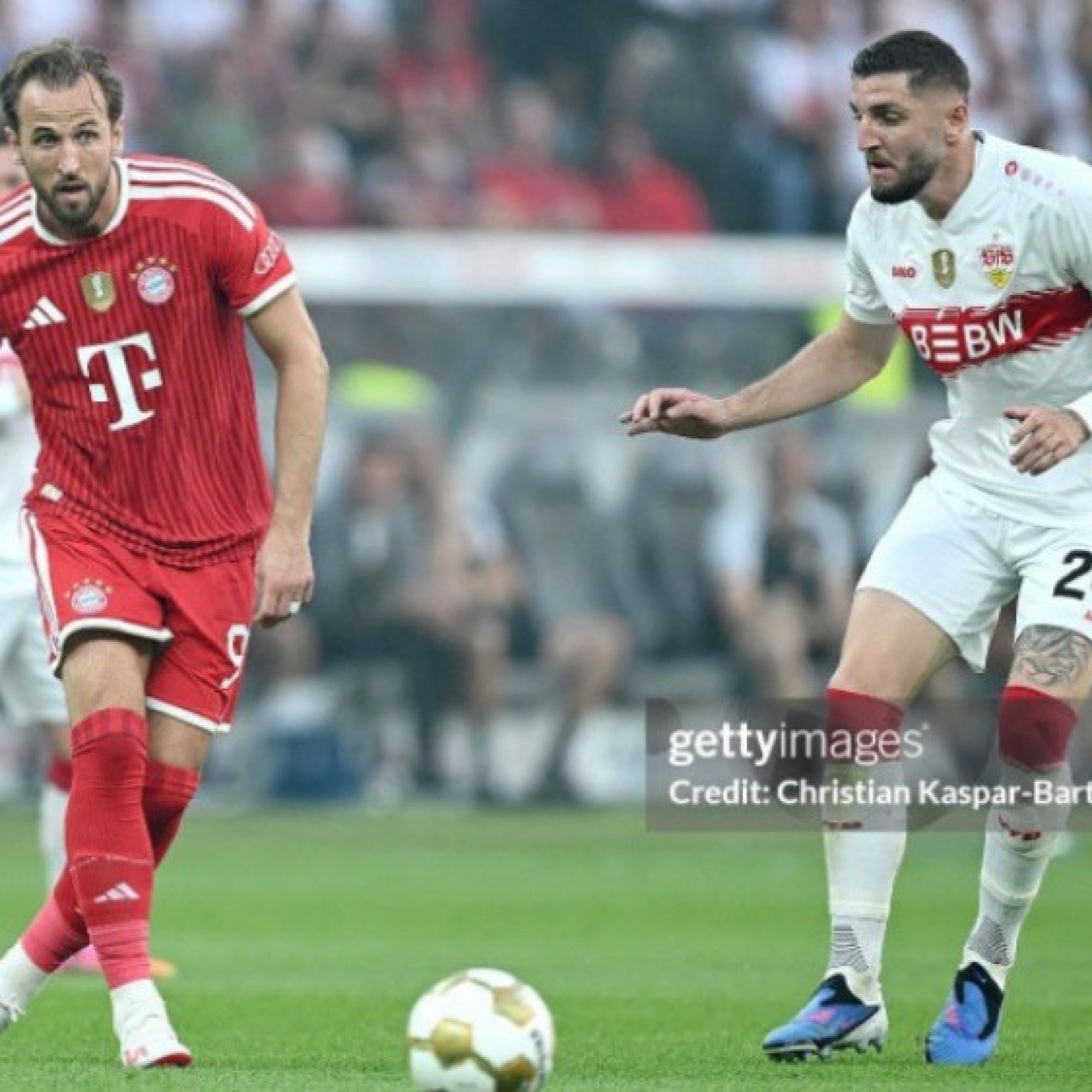  - Video bóng đá Bayern Munich - Stuttgart: (Chung kết Cúp QG)