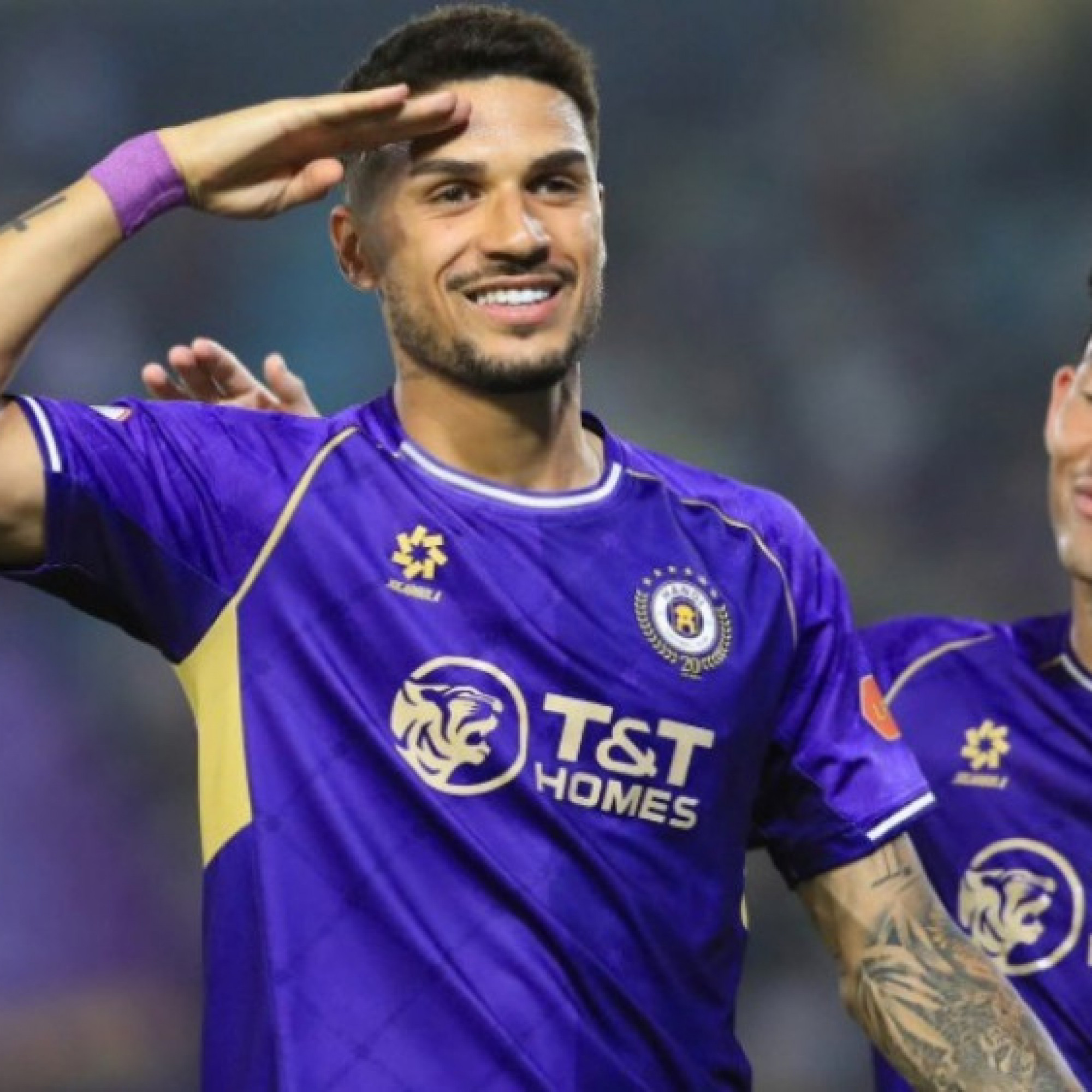  - Video bóng đá Hà Nội - Nam Định: Penalty mở điểm, Hoàng Hên lu mờ Xuân Son (V-League)