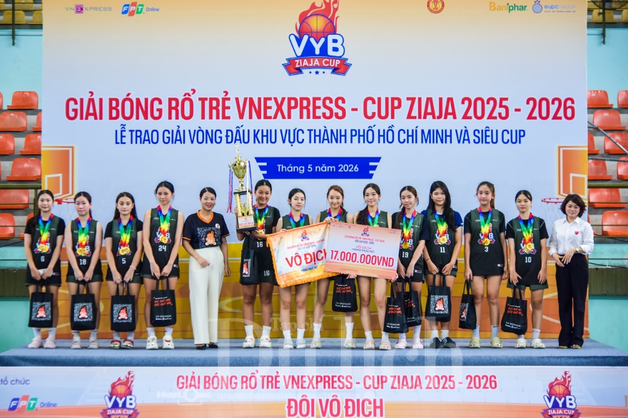 Thắng nghẹt thở đại diện Hà Nội, bóng rổ TP.HCM thâu tóm trọn vẹn Siêu Cup hai miền - 7